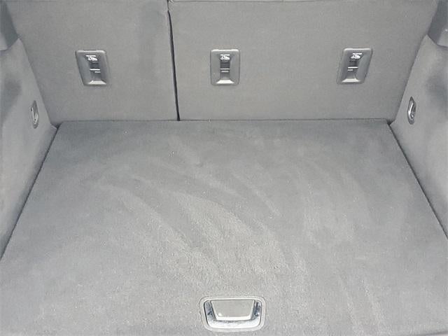 2022 Cadillac XT4 FWD Luxury