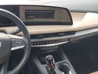 2024 Cadillac XT4 AWD Luxury