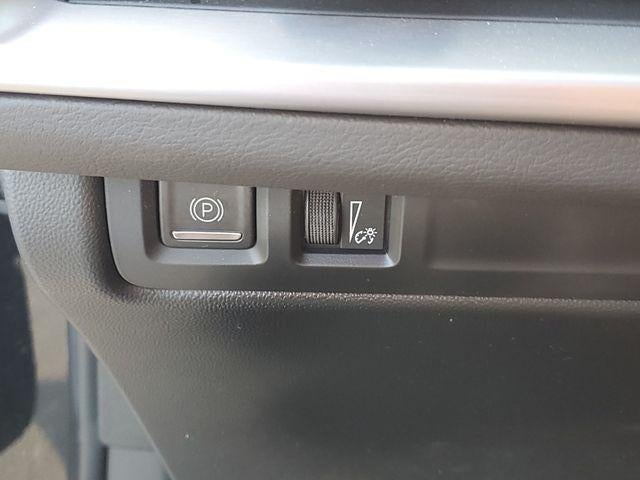 2024 Cadillac XT4 AWD Luxury