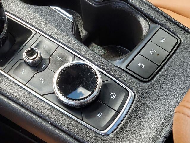 2023 Cadillac XT4 FWD Premium Luxury