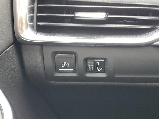 2023 Cadillac XT4 AWD Premium Luxury