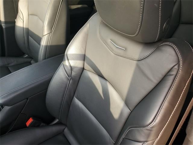 2023 Cadillac XT4 AWD Premium Luxury