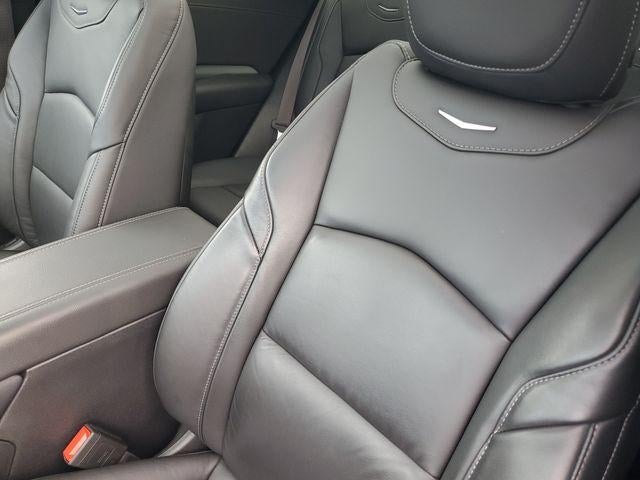 2023 Cadillac XT4 AWD Premium Luxury