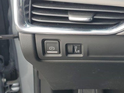 2023 Cadillac XT4 AWD Premium Luxury