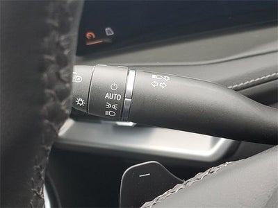 2024 Cadillac XT4 AWD Premium Luxury