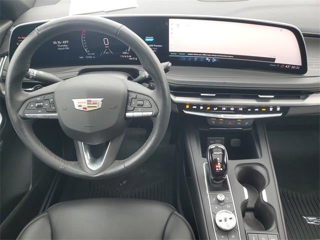 2024 Cadillac XT4 AWD Premium Luxury