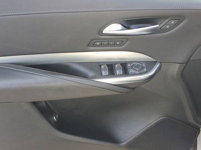 2023 Cadillac XT4 AWD Premium Luxury