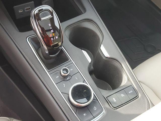 2023 Cadillac XT4 AWD Premium Luxury