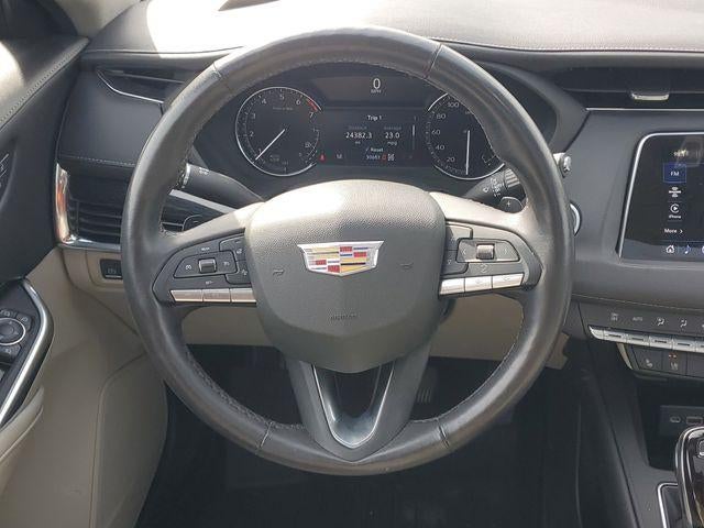 2023 Cadillac XT4 AWD Premium Luxury