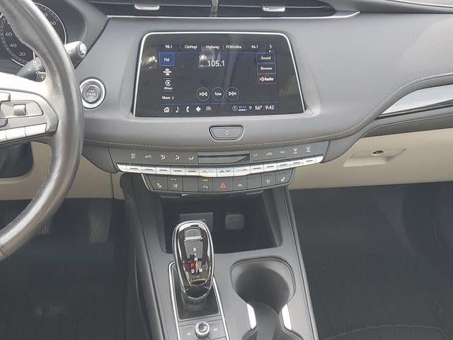 2023 Cadillac XT4 AWD Premium Luxury