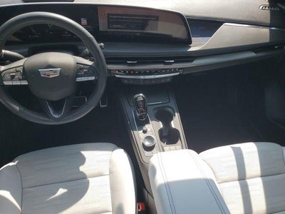 2024 Cadillac XT4 FWD Sport