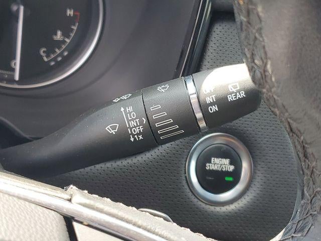 2023 Cadillac XT5 FWD Luxury