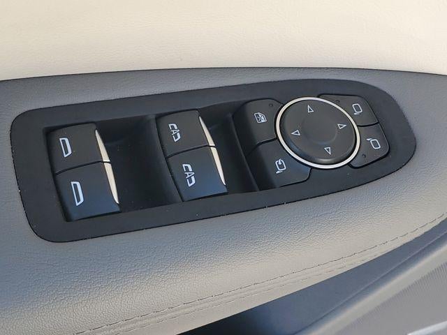 2025 Cadillac XT5 FWD Premium Luxury
