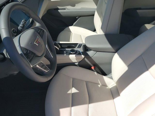 2025 Cadillac XT5 FWD Premium Luxury