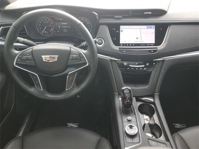 2023 Cadillac XT5 FWD Premium Luxury