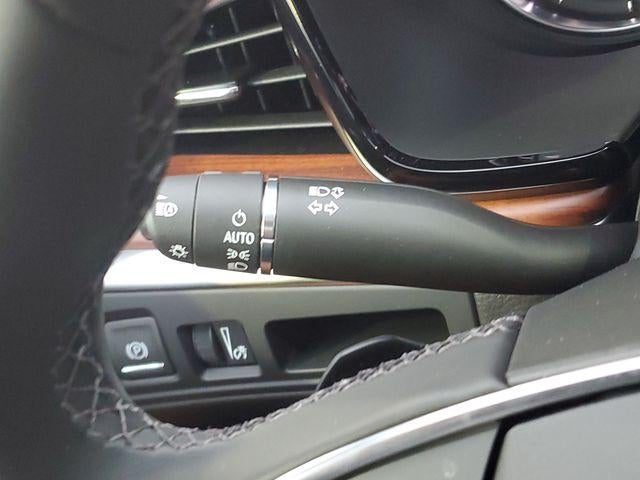 2025 Cadillac XT5 AWD Premium Luxury