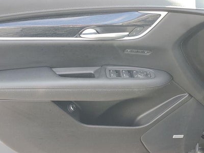 2022 Cadillac XT5 AWD Premium Luxury