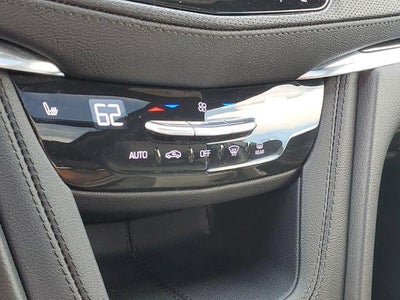 2022 Cadillac XT5 AWD Premium Luxury