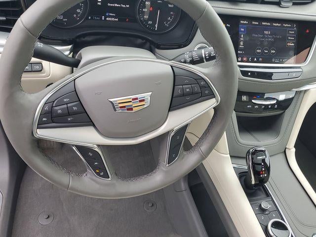 2024 Cadillac XT5 AWD Premium Luxury