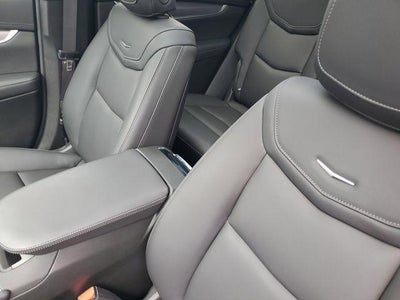 2025 Cadillac XT6 AWD Luxury