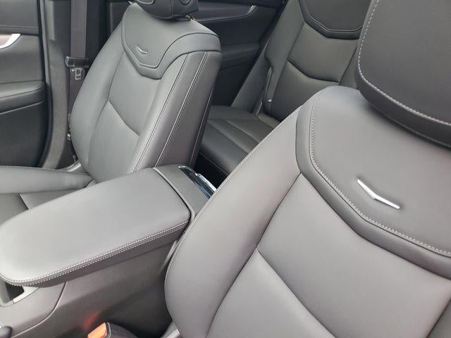 2025 Cadillac XT6 AWD Luxury