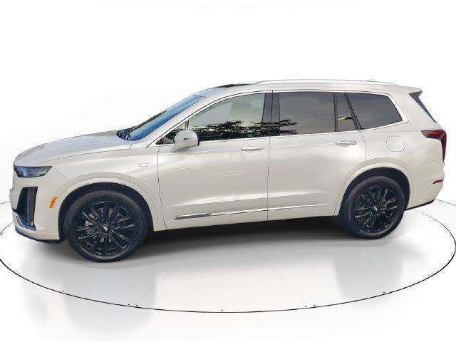2025 Cadillac XT6 AWD Luxury