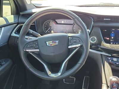 2025 Cadillac XT6 AWD Sport