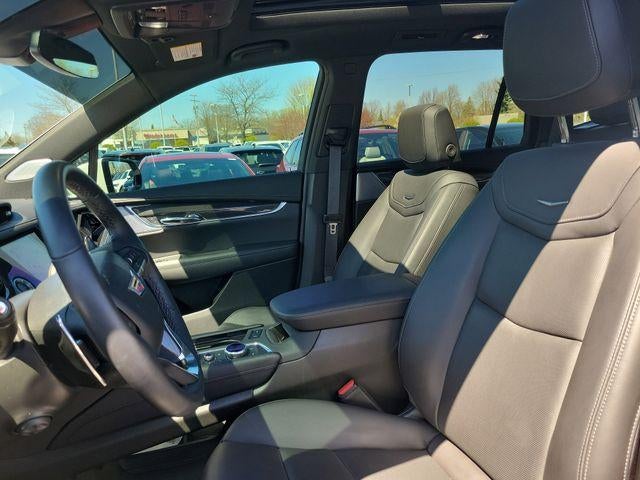 2025 Cadillac XT6 AWD Sport