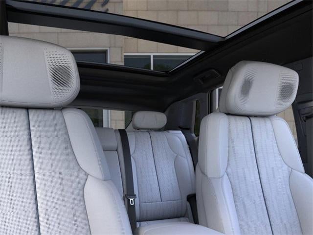 2026 Cadillac LYRIQ Premium Luxury