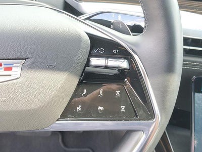 2025 Cadillac Escalade ESV 4WD Premium Luxury