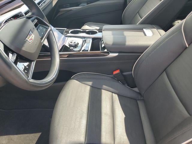 2025 Cadillac Escalade ESV 4WD Premium Luxury