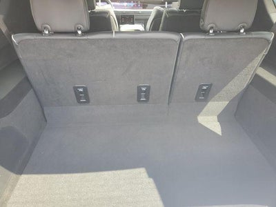 2025 Cadillac Escalade ESV 4WD Premium Luxury