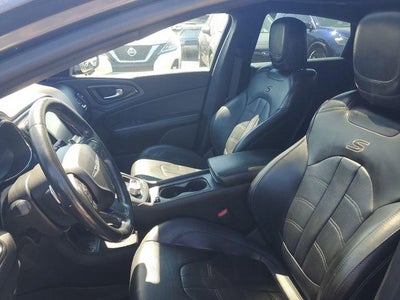 2015 Chrysler 200 S