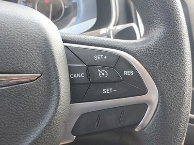 2016 Chrysler 200 LX
