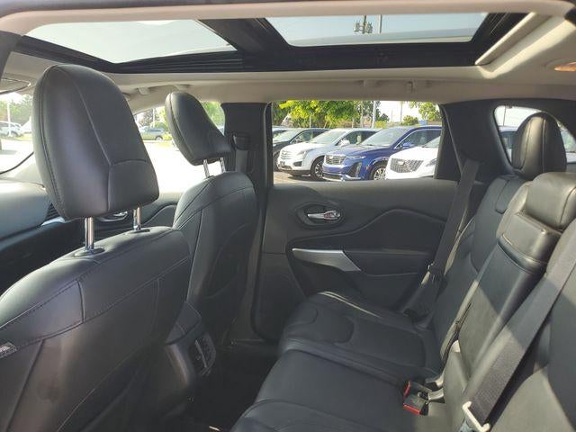 2016 Jeep Cherokee Overland