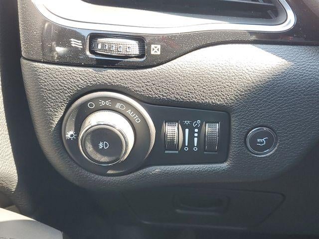 2023 Jeep Cherokee Altitude Lux 4x4