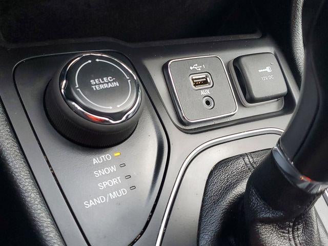 2022 Jeep Cherokee Latitude Lux 4x4