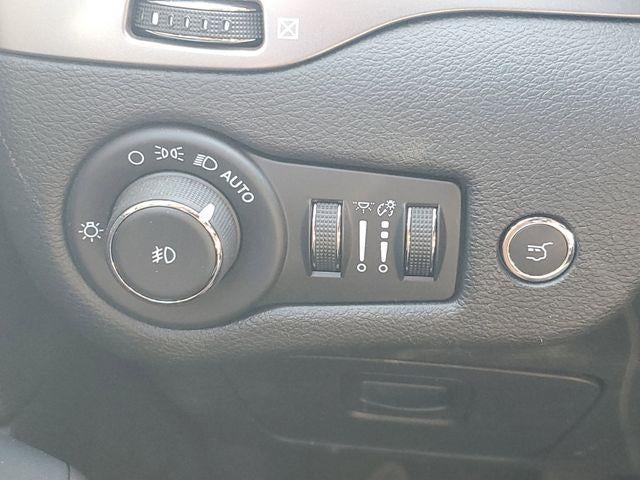 2022 Jeep Cherokee Latitude Lux 4x4