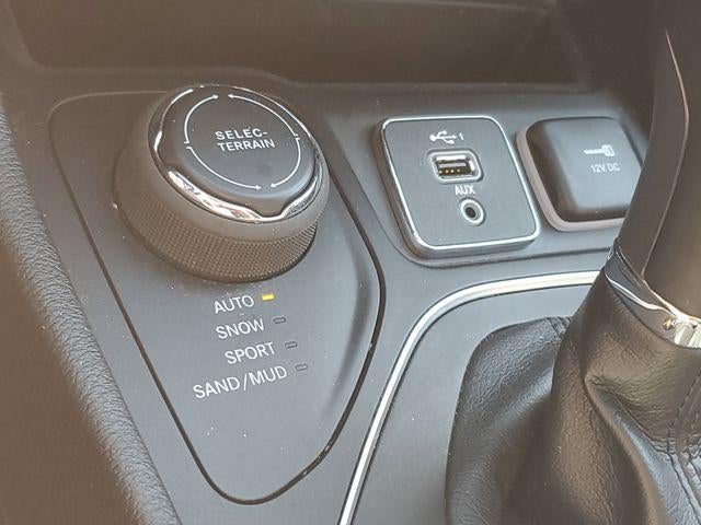 2022 Jeep Cherokee Latitude Lux 4x4