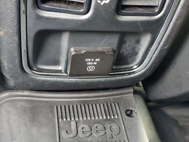 2020 Jeep Grand Cherokee Laredo