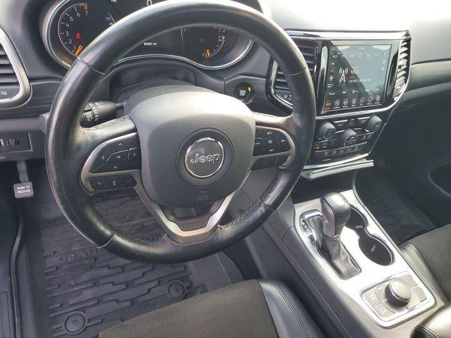 2020 Jeep Grand Cherokee Laredo