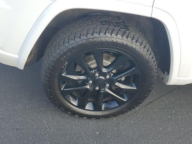 2020 Jeep Grand Cherokee Laredo