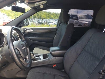 2019 Jeep Grand Cherokee Laredo E 4x4