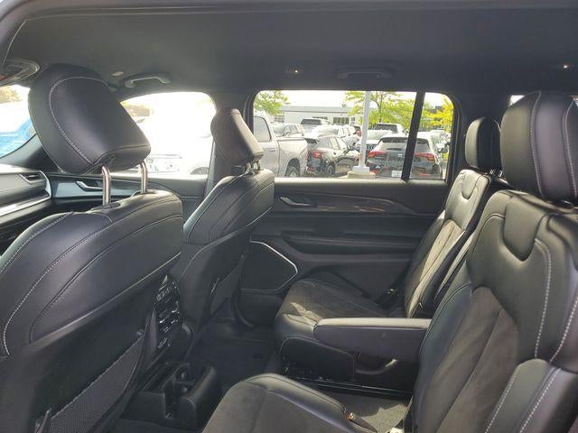 2022 Jeep Grand Cherokee L Altitude 4x4