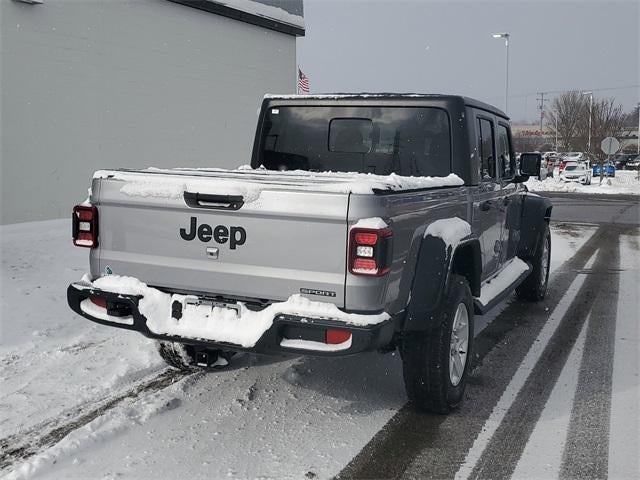 2020 Jeep Gladiator Sport S photo 4