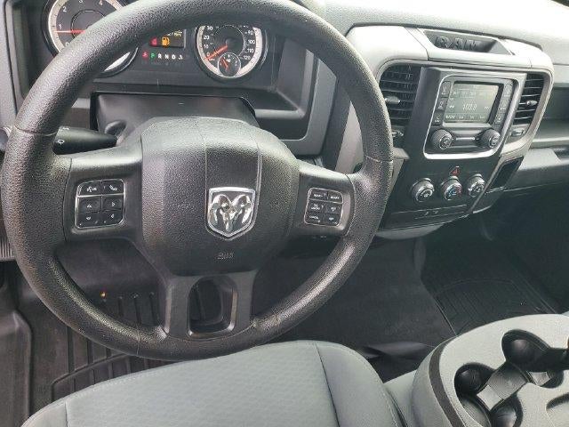 2017 RAM 1500 Express Quad Cab 4x4 6'4" Box