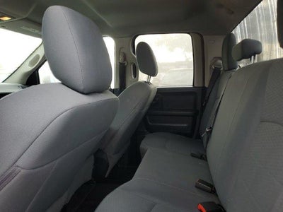 2017 RAM 1500 Express Quad Cab 4x4 6'4" Box