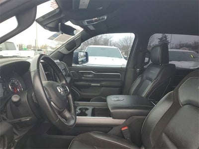 2022 RAM 1500 Laramie Crew Cab 4x2 5'7" Box