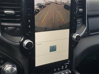 2022 RAM 1500 Laramie Crew Cab 4x2 5'7" Box