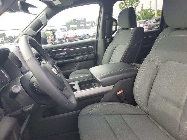 2025 RAM 1500 Big Horn Crew Cab 4x4 5'7" Box